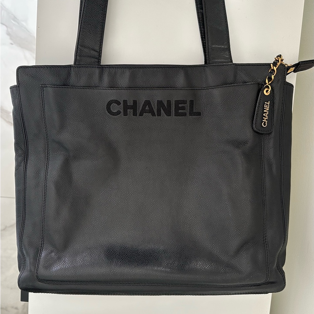 CHANEL Black Leather Tote Bag